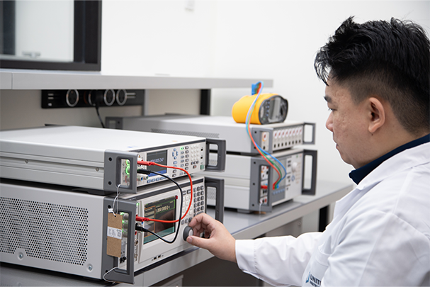 Electrical calibration in progress at the Unitest laboratory